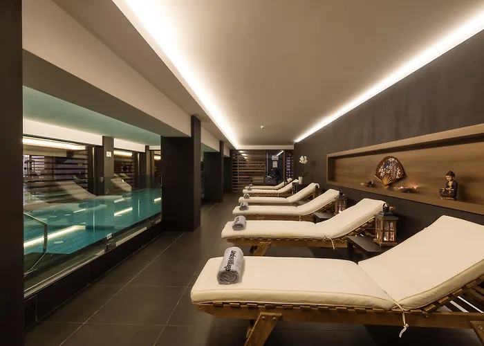 Village & - Adults Only 5* 린도스