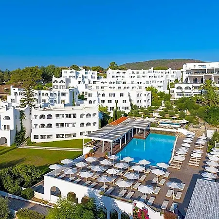 Village & - Adults Only Hotel 5*